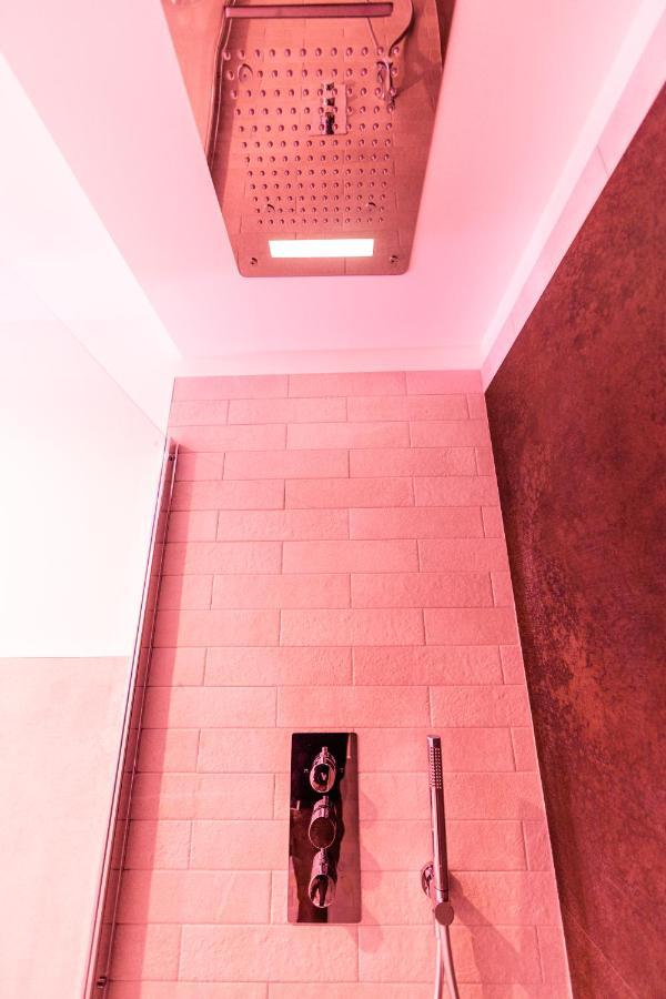 Vincent Suite Luxury B&B Palo del Colle Exterior foto